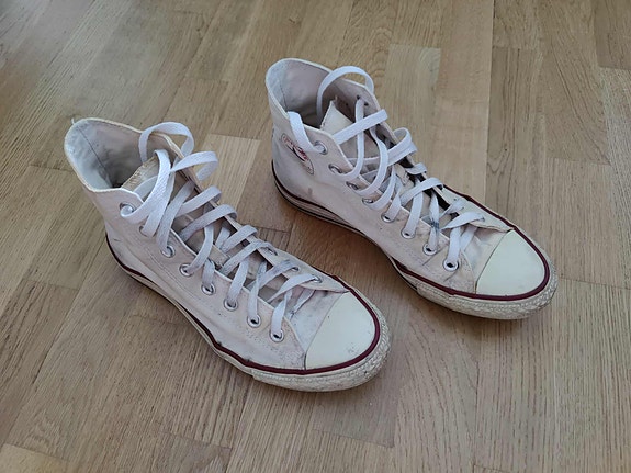 White Converse (kok. 41,5)
