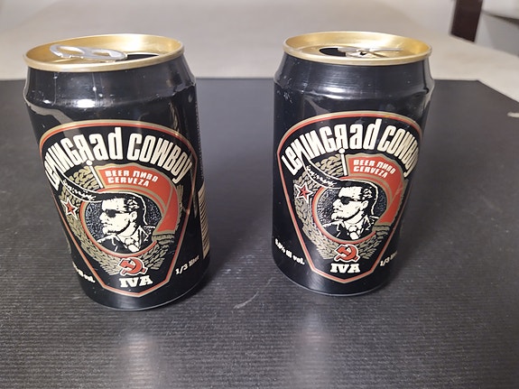 Leningrad Cowboys oluttölkkejä