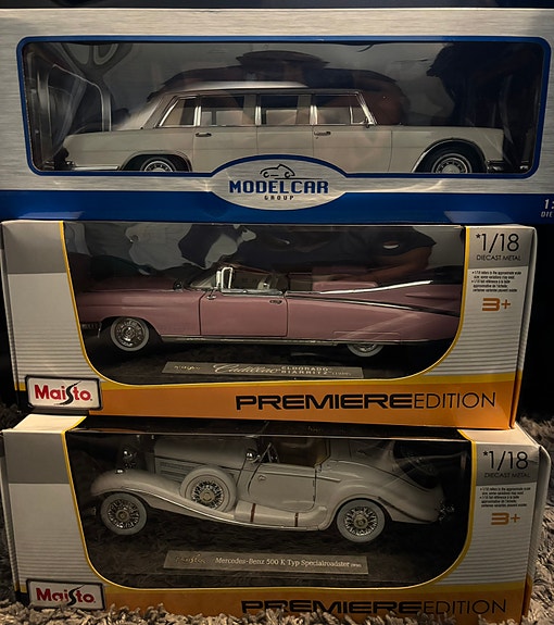 1/18 Pienoismallit