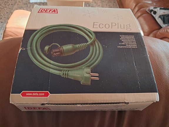 DEFA auton lämmitysjohto 2 kpl , UUSI  , 14 €