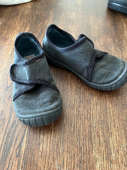 Superfit lasten paljasjakakengät koko 23 unisex musta