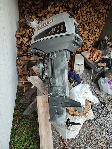 Suzuki DT 40 perämoottori