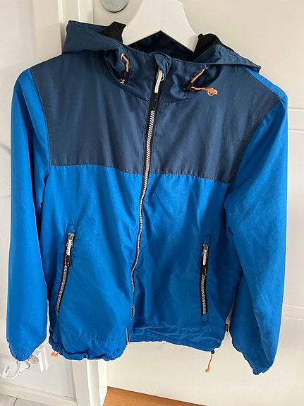Skila sport tuulitakki, koko 150
