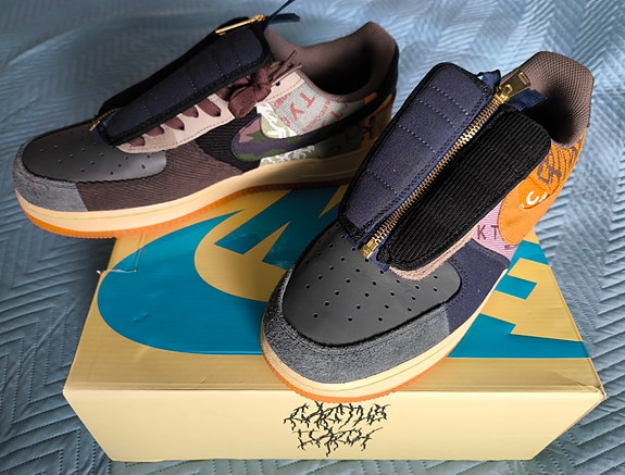 Nike Air Force 1