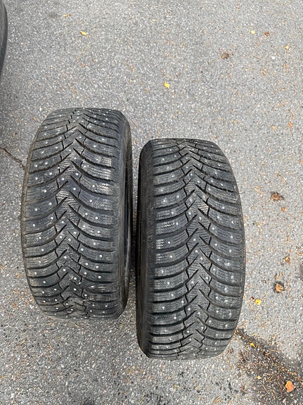 2kpl Nastarenkaat 225/55R17