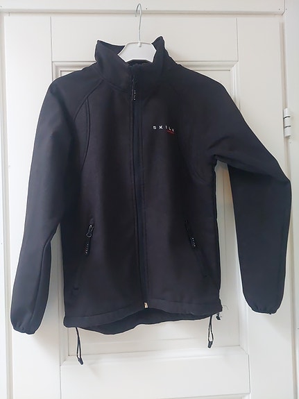 Musta Skila sport -softshelltakki 150