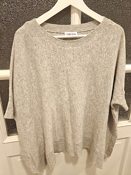 Davida Cashmere neule  käyttämätön