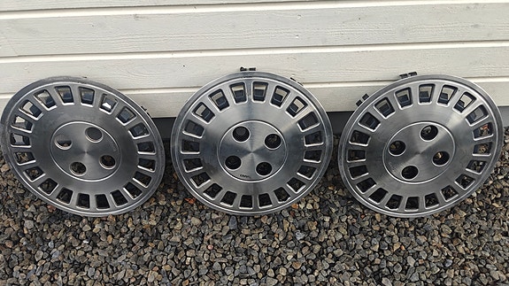 Saab pölykapselit