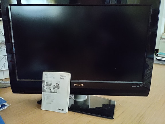 PHILIPS-televisio 32-tuumaa.