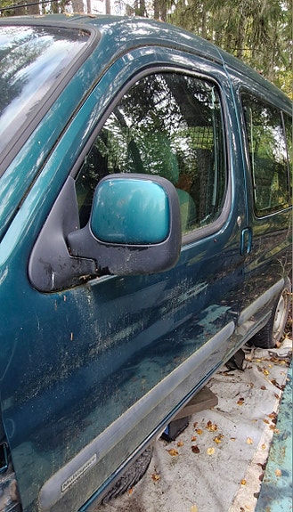 Berlingo sivupeilit 1.9d 2000