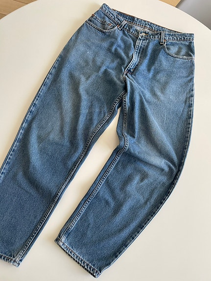 Levi’s vintage barrel leg jeans 360