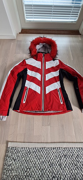 Product image 2 of 9