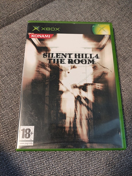 Konami Silent Hill 4 The Room Xbox Peli