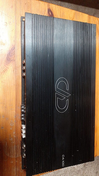 DD Audio C4.100 vahvistin