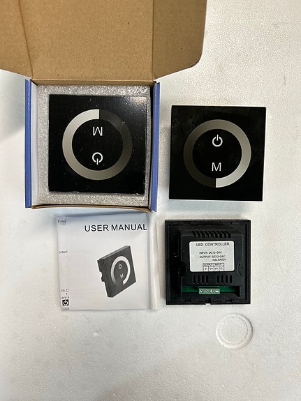 LED himmentimiä 3 kpl, hinta kaikki yhteensä 40€