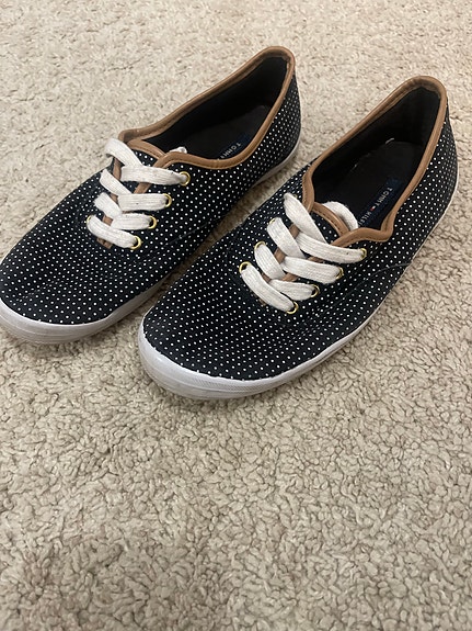 Tommy Hilfiger tennarit