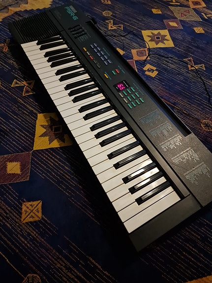 Yamaha PSR-6
