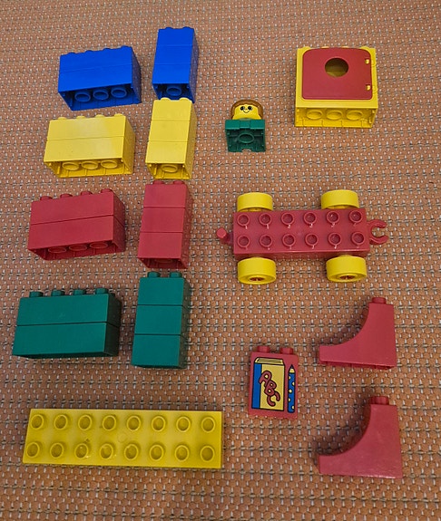 Dublo paketti 2390 "preschool building set" 1994
