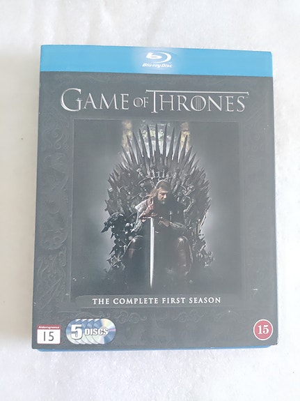 Game of Thrones The Complete First Season Blu-ray 5 Disc Set