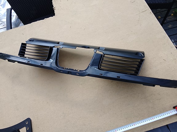 Uusi Seat Ibiza maski 1999-2002 UUSI
