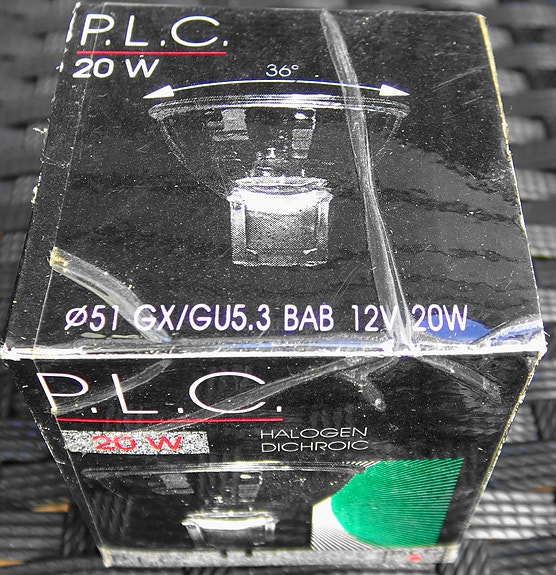 P.L.C halogeeni polttimo, 12V, 20W, uusi
