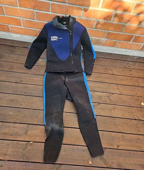 Product image 1 of 4