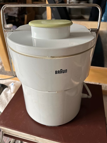 Braun Mehulinko, valkoinen