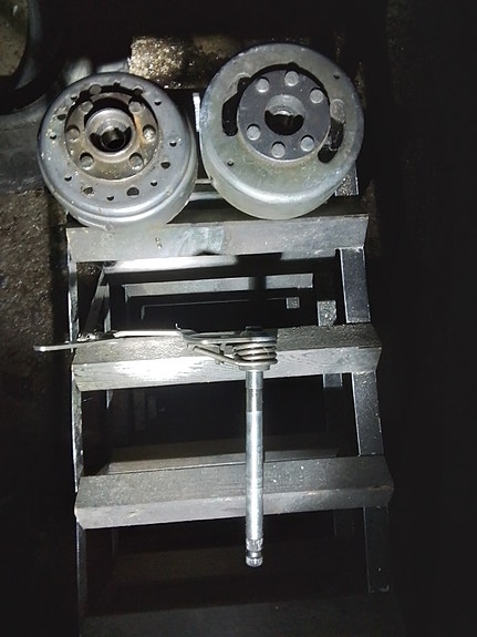 Honda monkeyn magneetto toinen kuvassa kiinan mankin