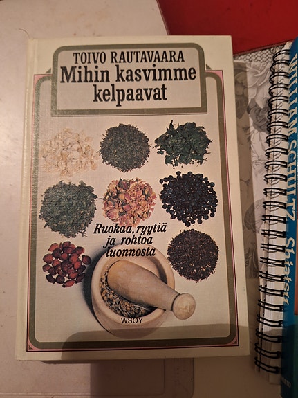 Toivo Rautavaaran kirja kasveista