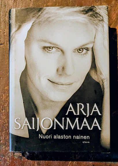 Arja Saijonmaa, Nuori alaston nainen