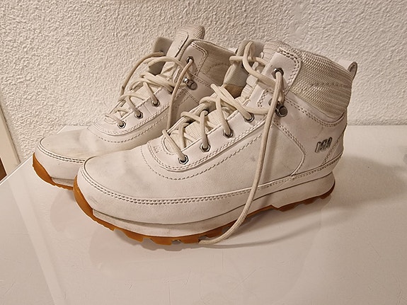Helly Hansen -kengät 40