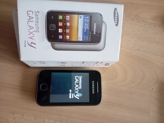 Samsung Galaxy Y