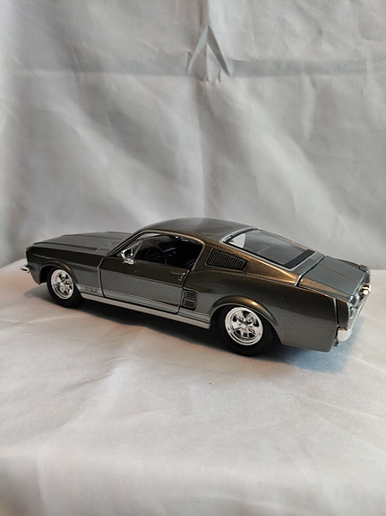 Product image 2 of 8