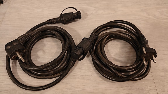 Defa Mini lohkolämmittimen autoseinäjohdot
