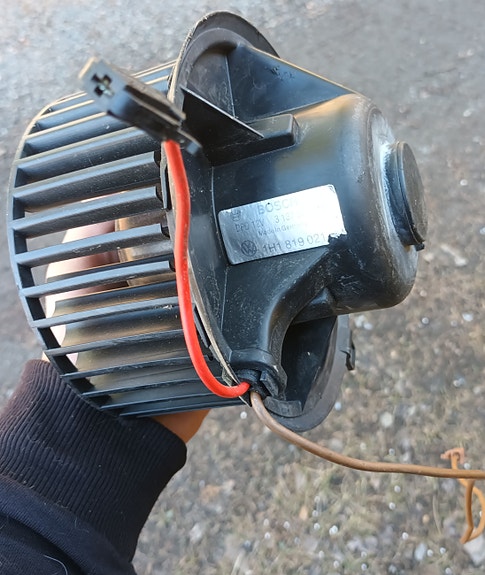 Golf/vento mk3 puhaltimen moottori