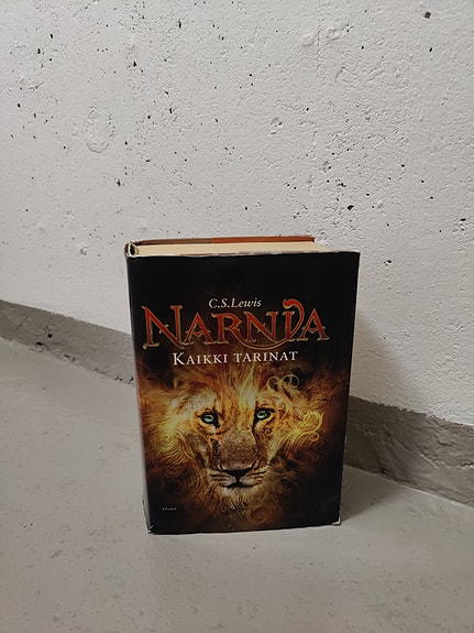 kirja: Narnia kaikki tarinat