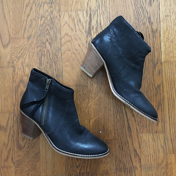 Urban Outfitters -nahkasaappaat