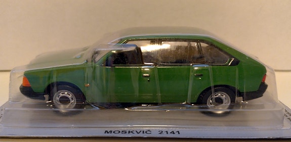 Pienoismalli Moskvitsh 2141 Aleko  1/43