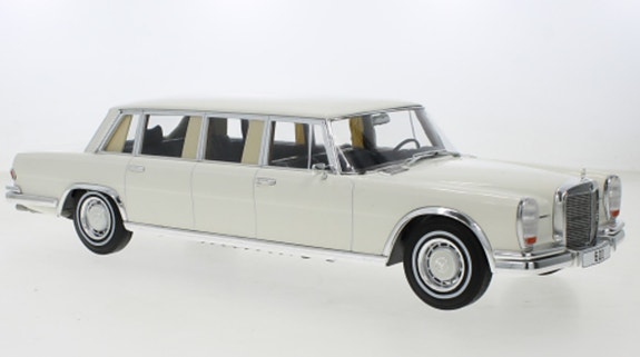 Pienoismalli Mercedes-Benz 600 Pullman W100