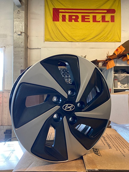 4kpl Uudet vanteet 15” Hyundai ioniq alkuperäiset