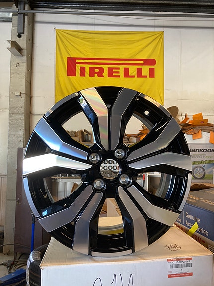 4kpl Uudet alut 16” 4x100 Renault / Dacia