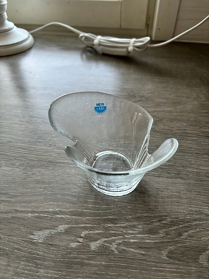 Merilasi tuikkukulho