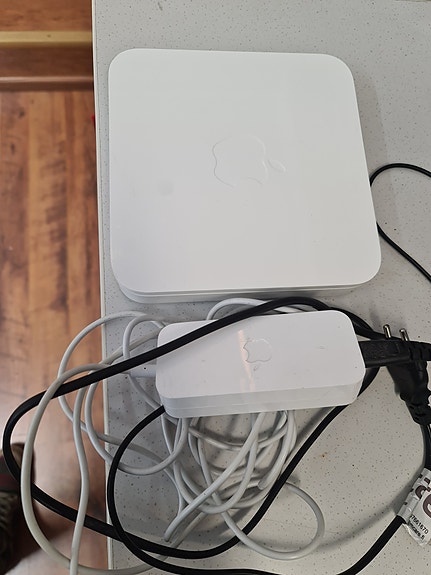 Apple airport extreme