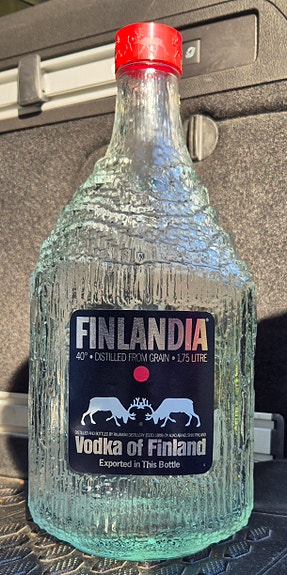 Finlandia Vodka pullo 1.75l