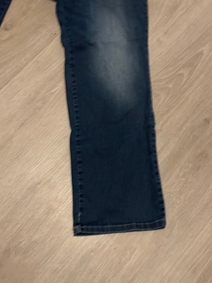 Product image 2 of 16