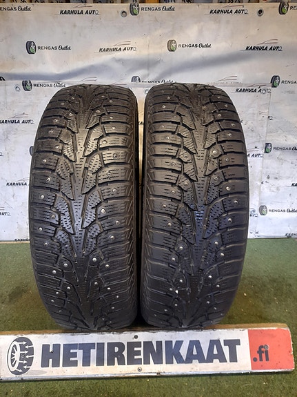 215/65 R16C" Käytetyt Nastarenkaat