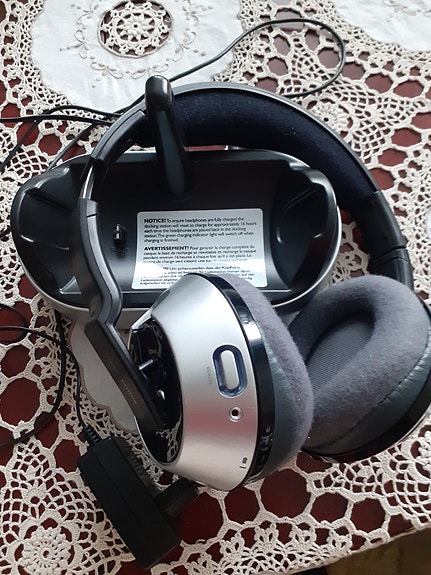 🎧 Philips SHC8525/00 – Langattomat RF-kuulokkeet