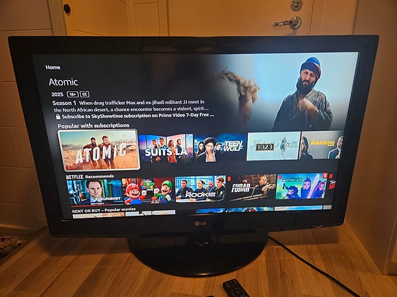Lg 42" tv + Amazon Fire TV Stick 4K Max mediatoistin