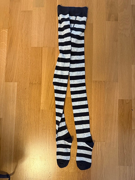 L. sukkahousut 116/122 cm