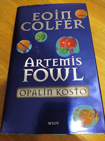 Eoin Colfer: Artemis Fowl Opalin kosto